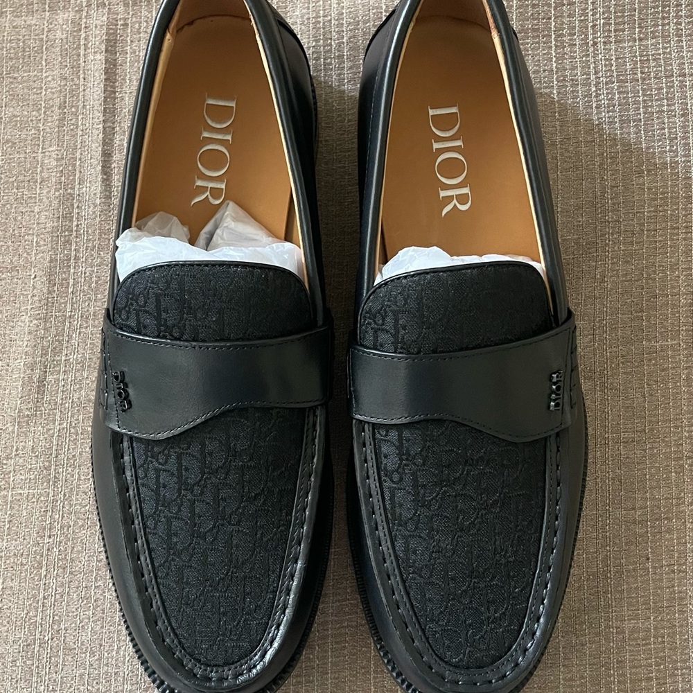 Dior Men's Black Textured Slip-On Loafers